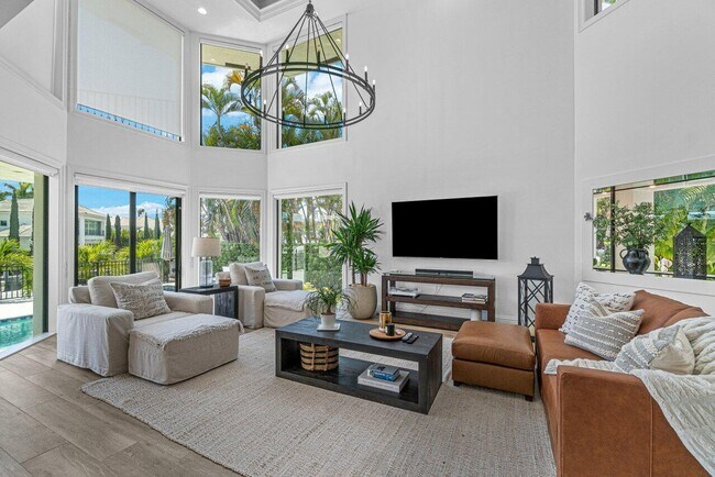 Building Photo - 5308 Boca Marina Cir N