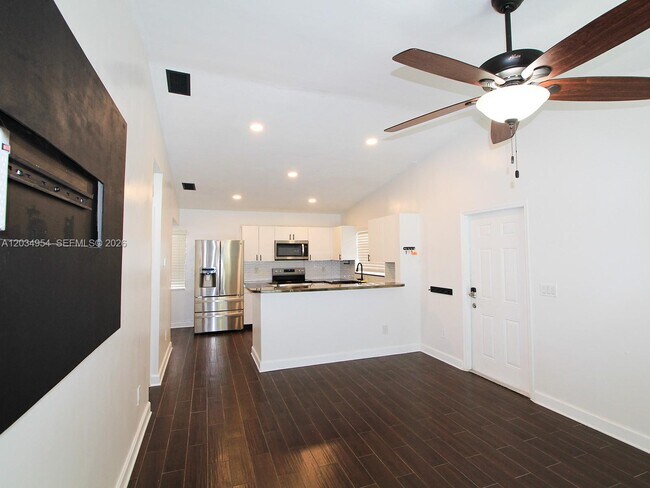 Foto del edificio - 14740 SW 108th Terrace