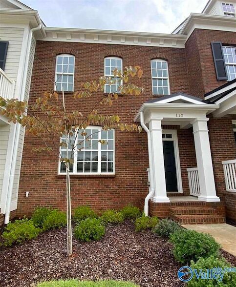 Primary Photo - 113 Bienville St