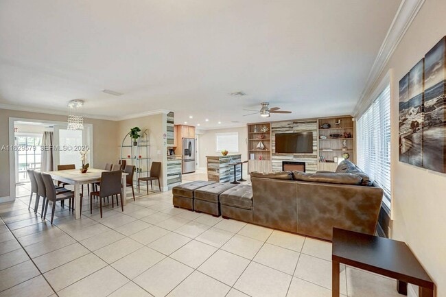 Building Photo - 1228 Johnson St