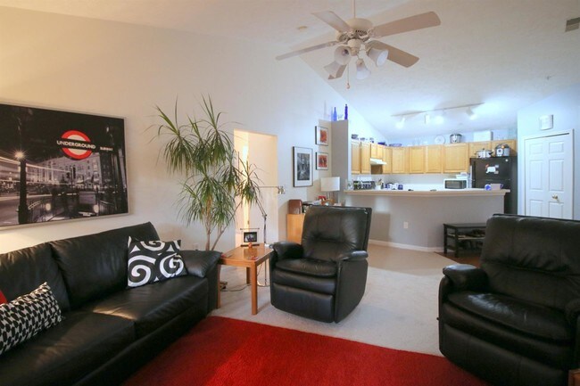 Foto del edificio - 4619 Inverness St