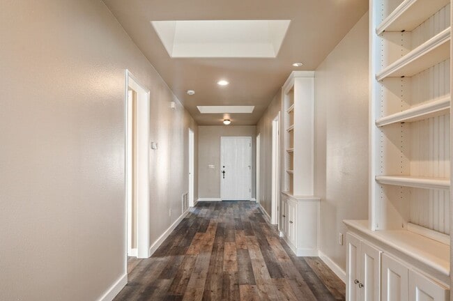 Building Photo - 1314 10th St