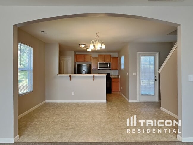 Building Photo - 912 Cassidy Dr