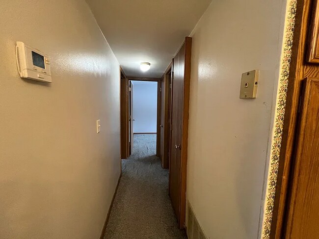 Foto del edificio - 2310 Radtke Ave