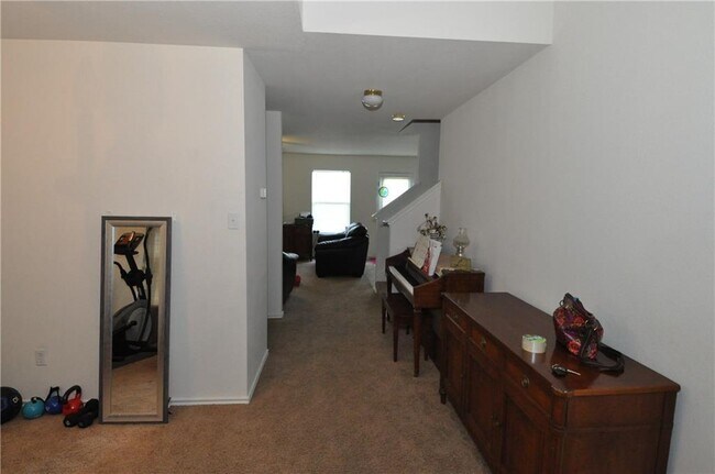 Foto del edificio - 121 Pheasant Trail