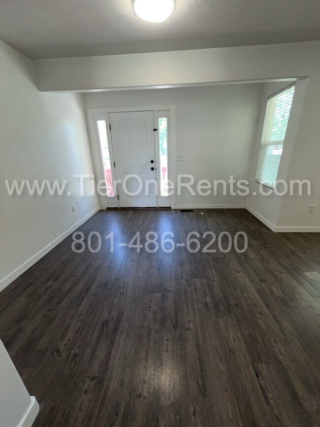 Foto del edificio - NO DEPOSIT option available for qualified ...