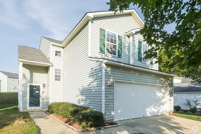 Building Photo - 4001 Laurel Glen Dr