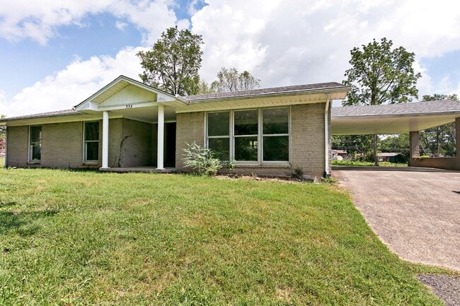 Foto del edificio - 554 Cox Ln