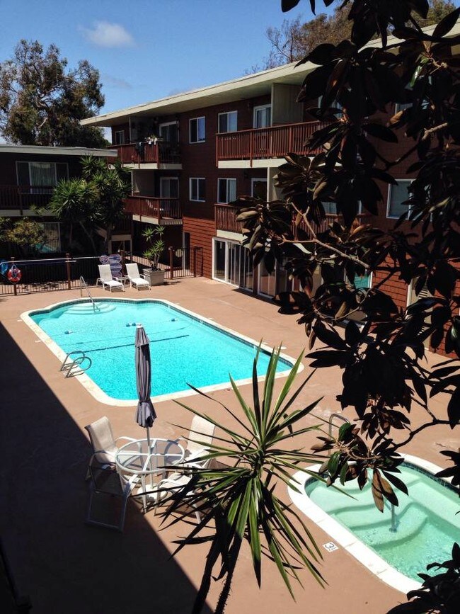 Terraces at Del Mar Apartments Del Mar, CA