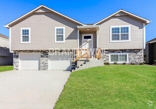 Building Photo - 14332 Oakland Ct