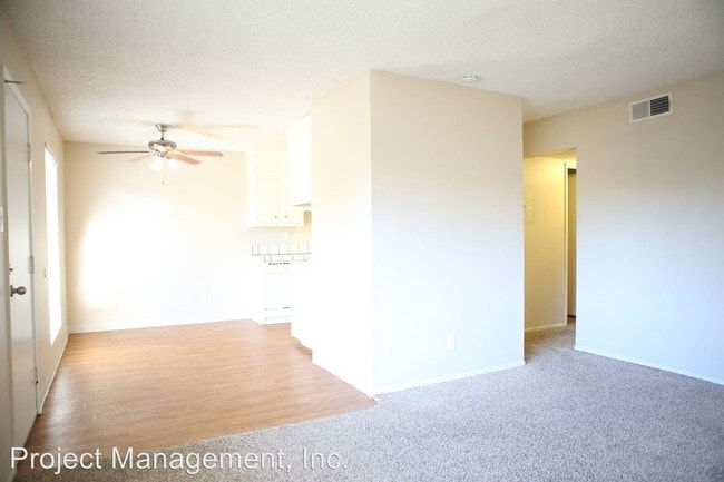 Building Photo - 2740 Elvyra Way