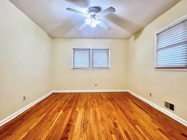 Foto del edificio - 2618 Henderson Rd