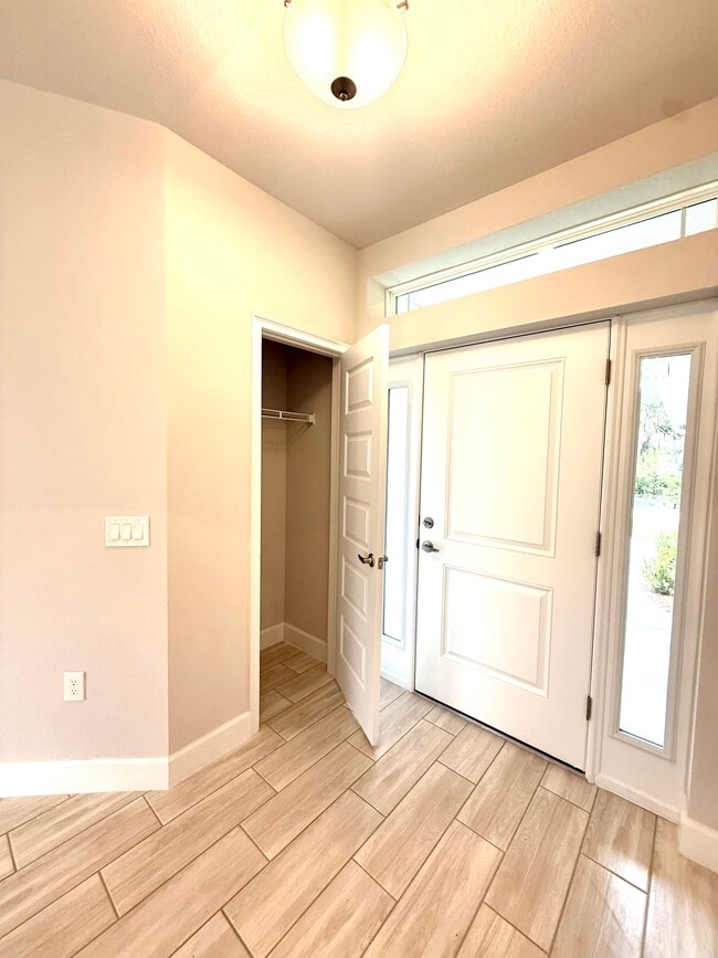 Building Photo - 4744 Badali Rd