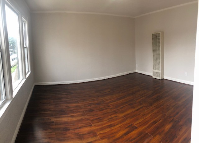 Foto del edificio - 2200 Browning St
