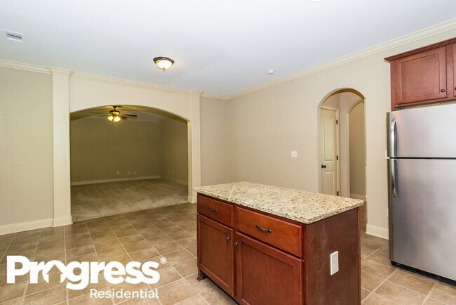 Building Photo - 186 Shoal Park Dr