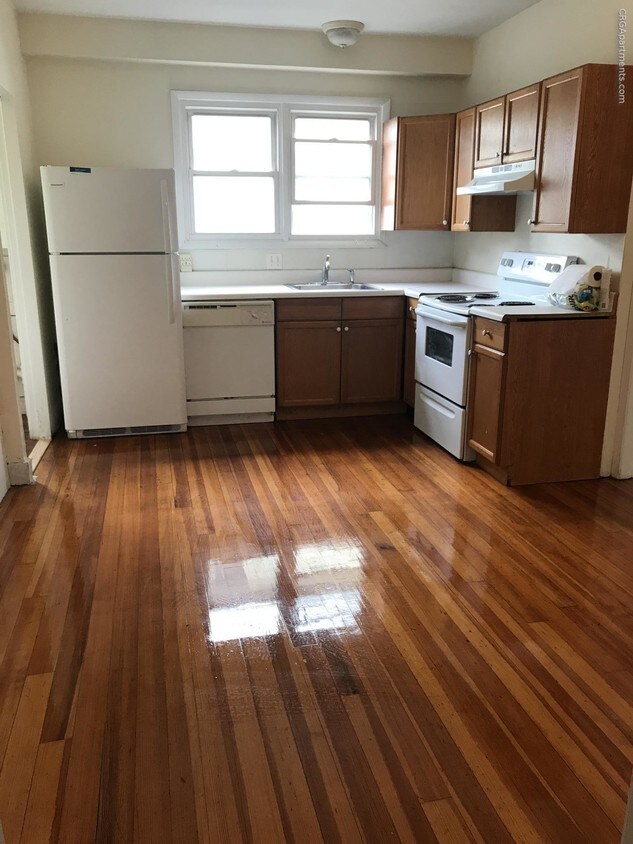 17 Egerton Rd, Arlington, MA 02474 17 Egerton Rd Arlington, MA