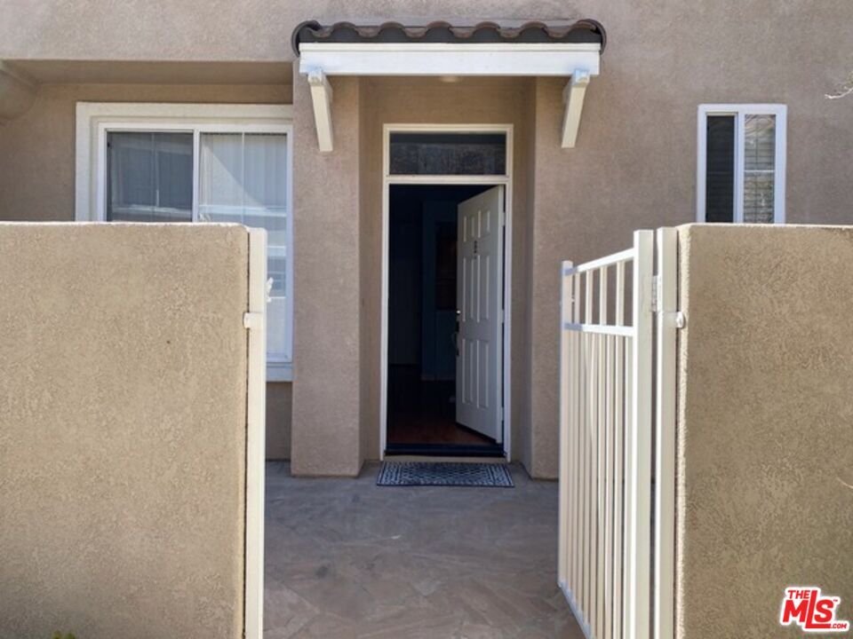 25745 Perlman Pl Unit B, Stevenson Ranch, CA 91381 Room for Rent in