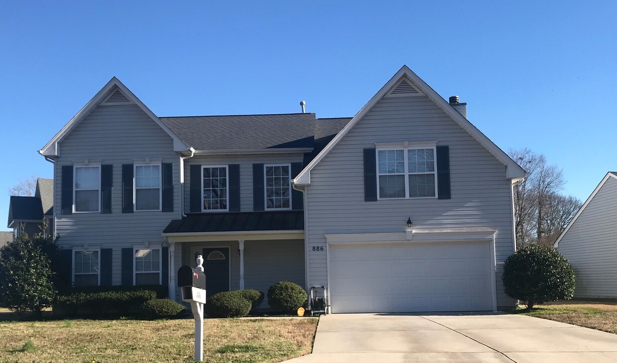 Primary Photo - 886 Charlotte Dr. Newport News, VA 23606