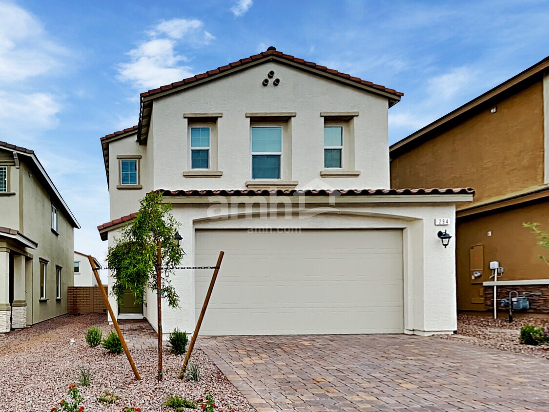 Foto principal - 294 Austin Bellerose Pl