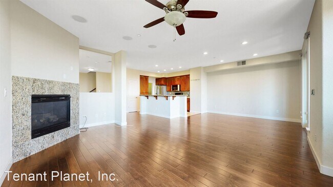 Building Photo - 3 br, 3.5 bath House - 6401 Blue Rock Ct