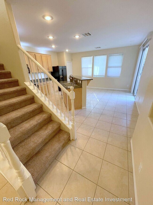 Building Photo - 3 br, 2.5 bath House - 24 Manor Hill