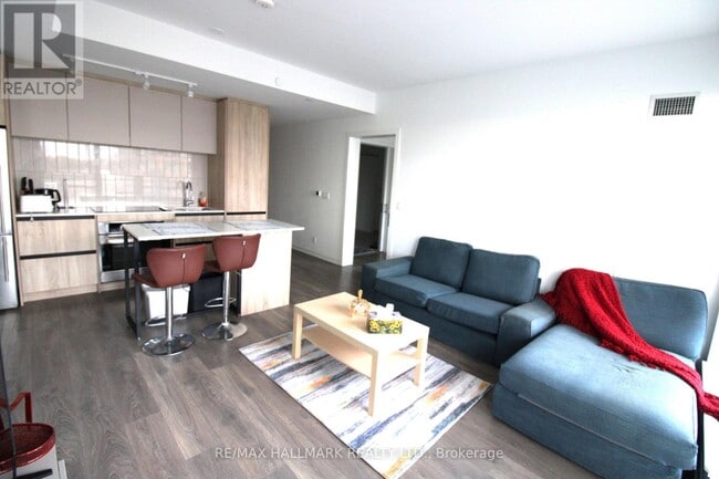 Photo du bâtiment - 7950 Bathurst St