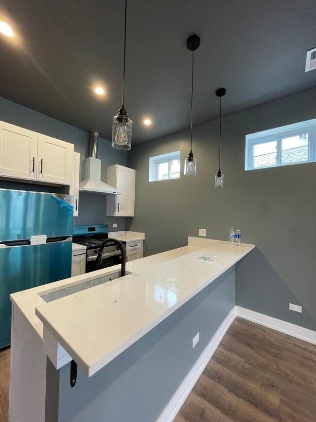 Building Photo - 1531 S Harding Ave