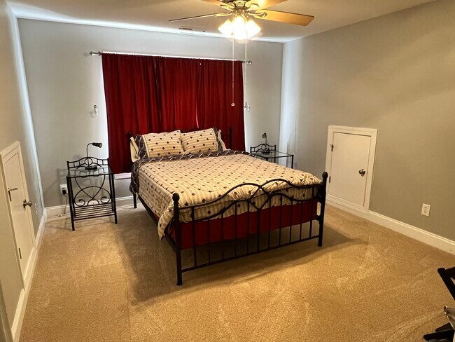 Dormitorio - 10851 Bedfordtown Dr