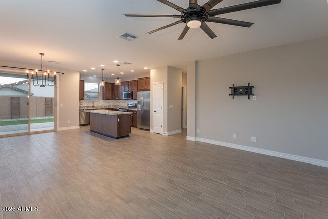 Foto del edificio - 14341 W Smoketree Dr