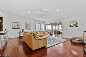 Building Photo - 1845 Les Chateaux Blvd