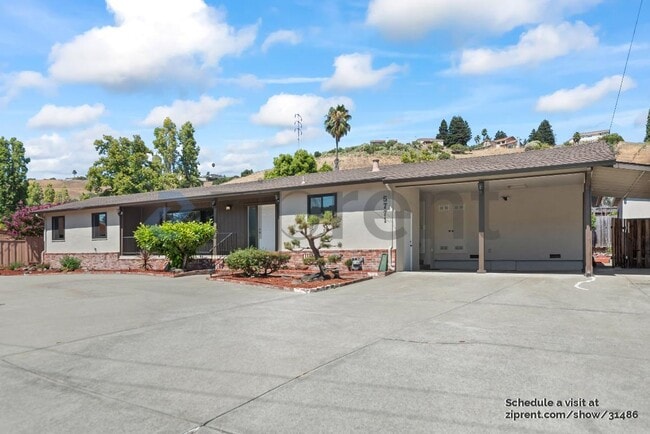 Building Photo - 5771 Olinda Rd