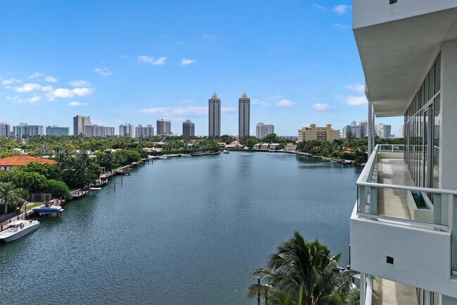 Foto del edificio - 4701 Meridian Ave