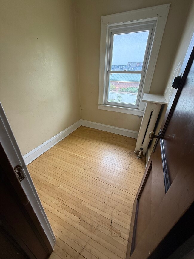 storage room - 1530 Grand Ave