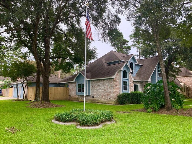 Foto del edificio - 403 Brenda Ln