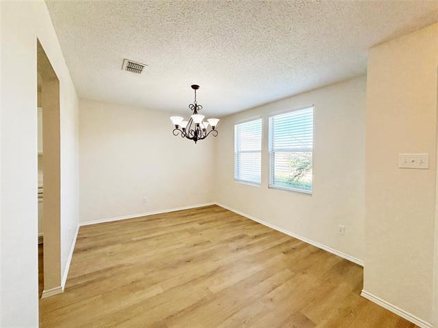 Foto del edificio - 1113 Annie Oakley Dr
