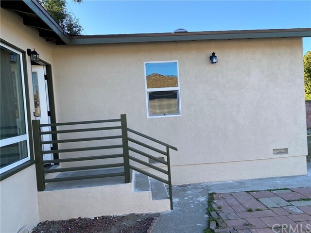 Foto del edificio - 5824 N Vista St
