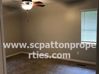 Foto del edificio - Recently Renovated 4beds 2bath