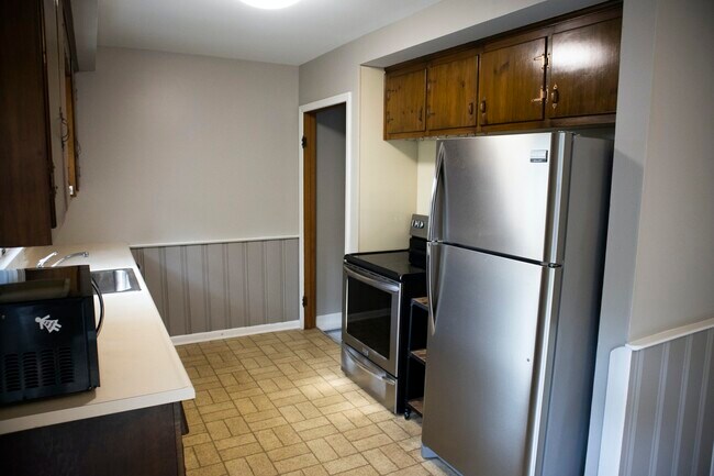 Building Photo - 4501 Woodland Avenue