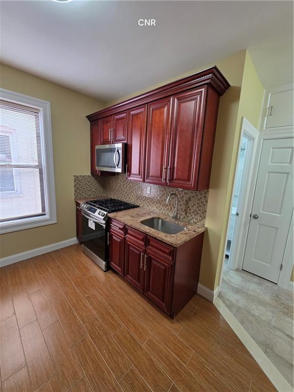Foto del edificio - 316 E 94th St