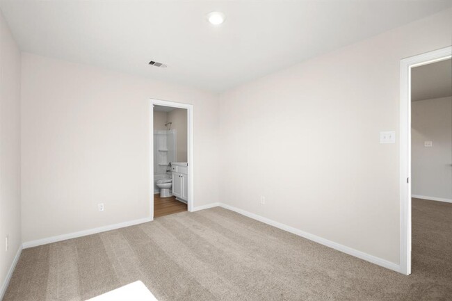Foto del edificio - 10360 Sweetwater Creek Dr