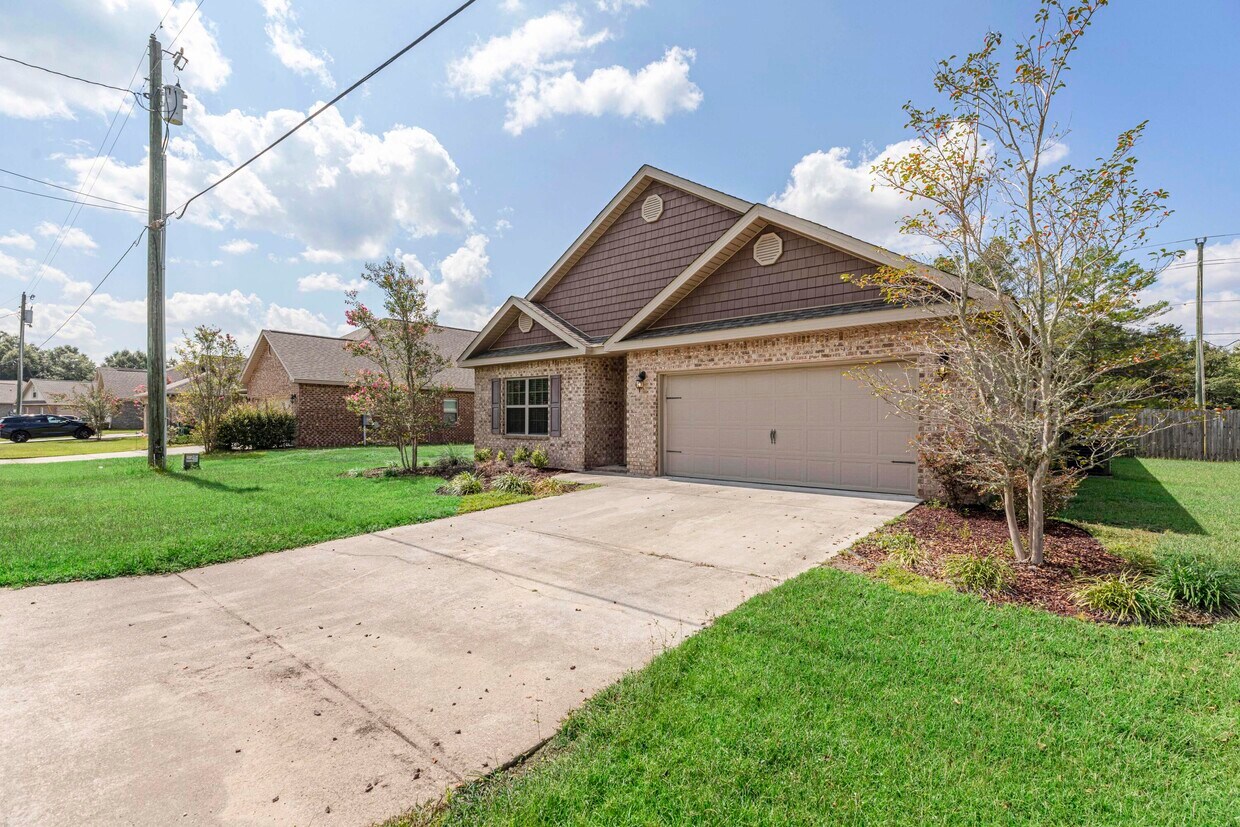 Foto principal - 3593 Autumn Woods Dr