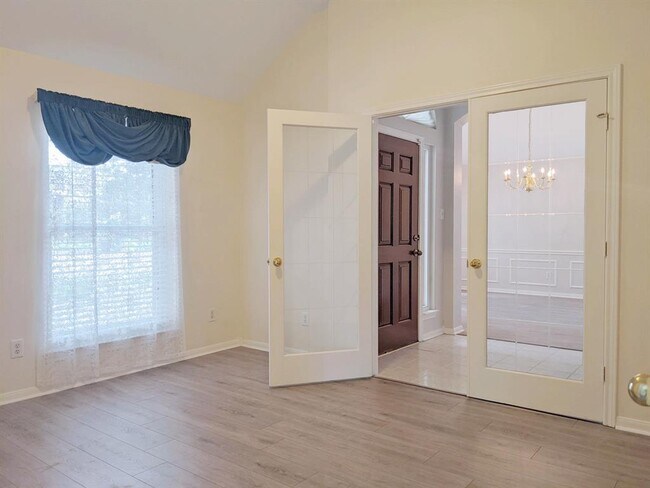 Building Photo - 4611 Rainbow Valley Ct