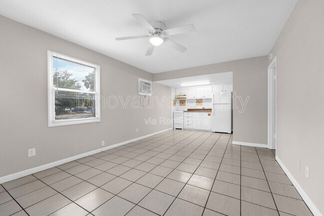 Photo - 5119 Curry Ford Rd Apartment