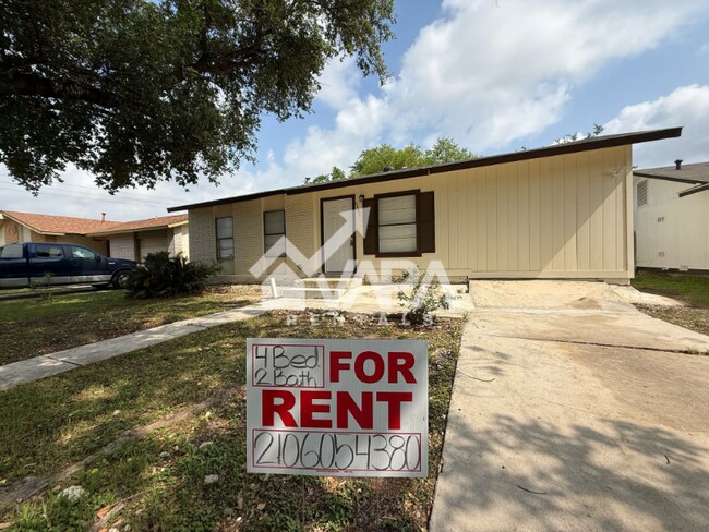 Building Photo - 4847 Featherock Dr