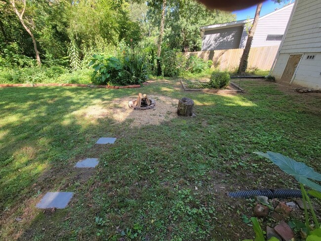 Foto del edificio - 1040 Shepherds Ln NE