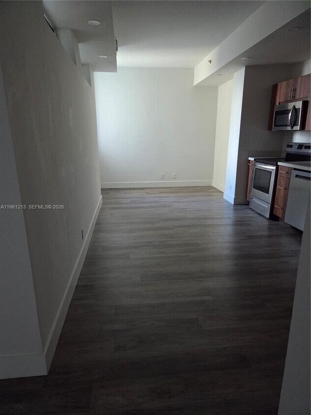Foto del edificio - 111 E Flagler St