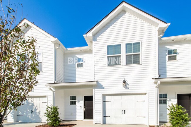 Foto del edificio - 1024 Wildflower Dr