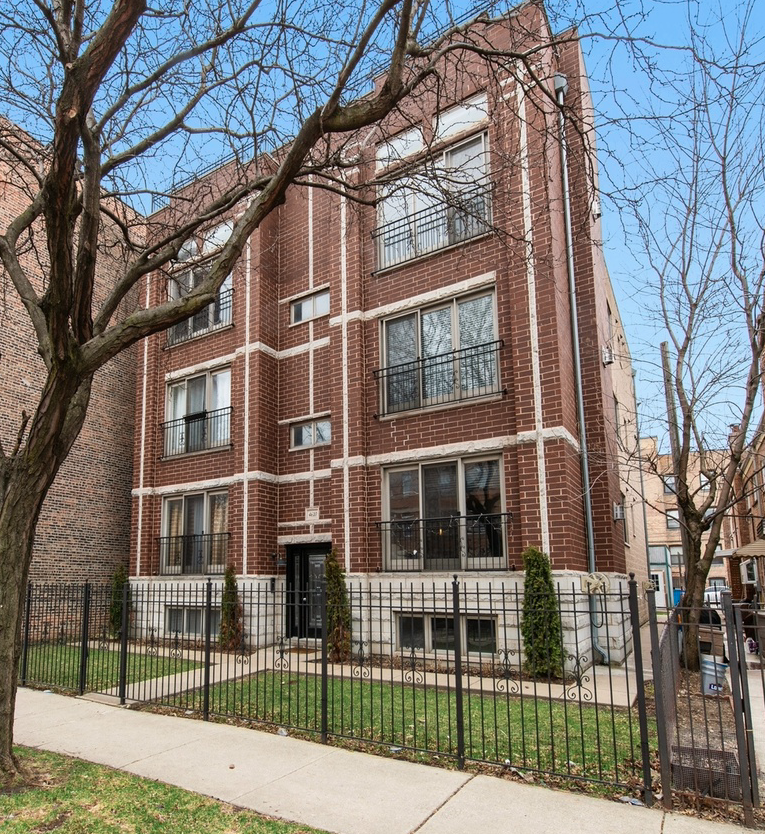 Foto principal - 4610 N Ashland Ave