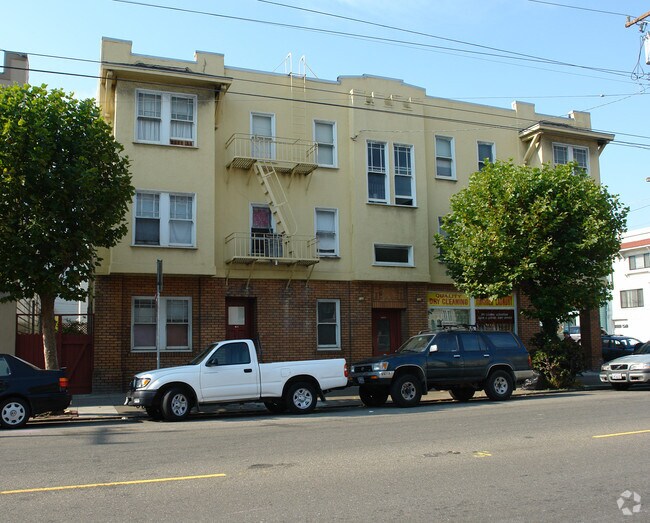 Foto del edificio - 5645-5657 California St
