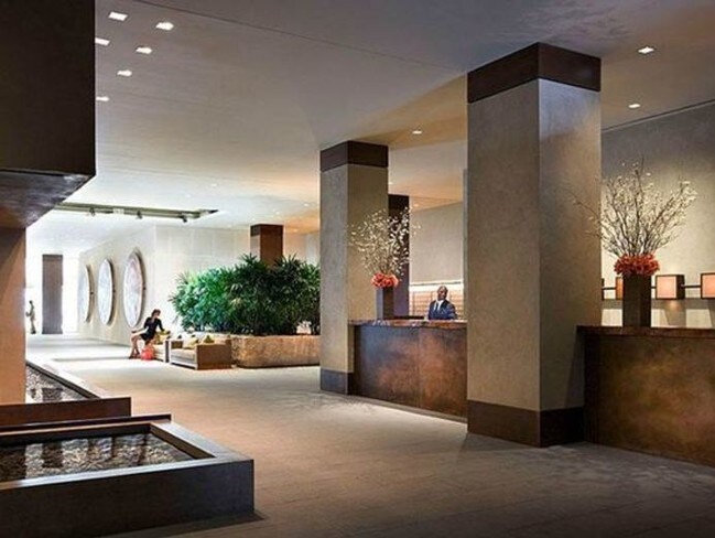 Foto del edificio - 430 W 17th St
